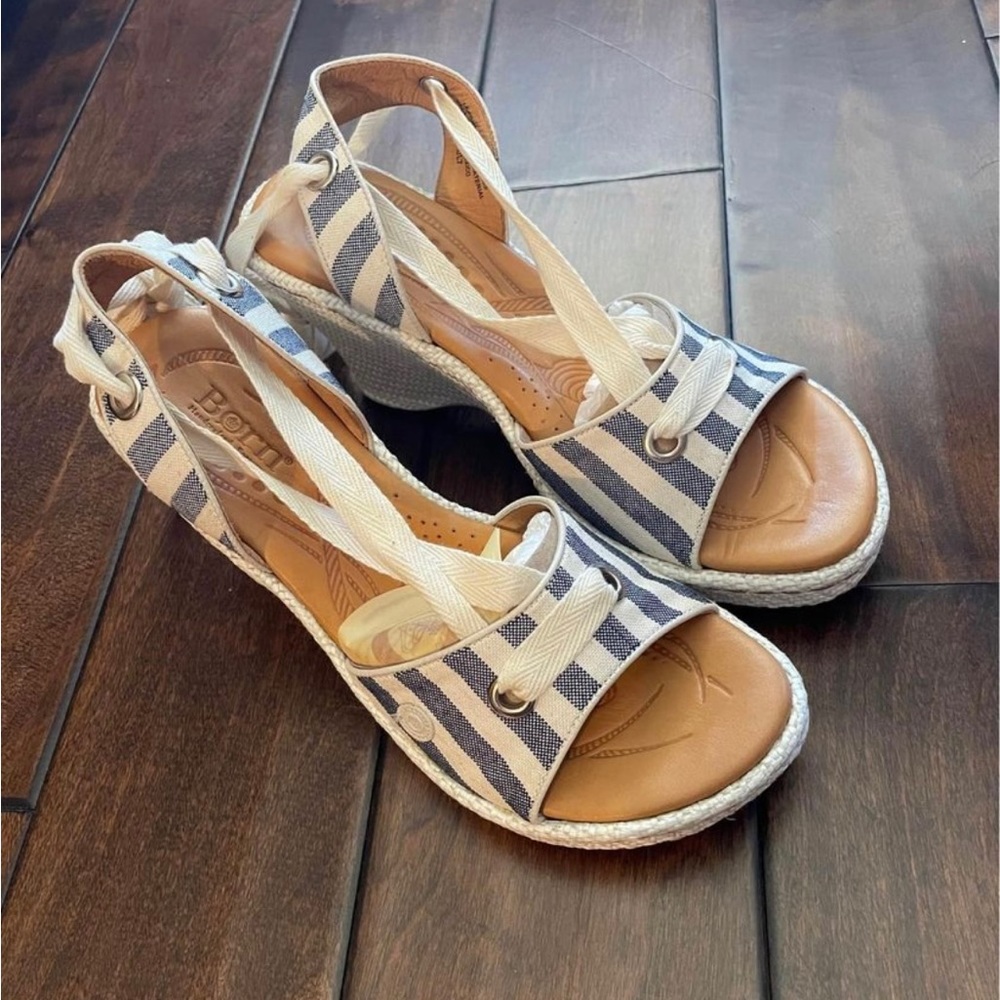 Born brand new wedge sandals   Blue /stripe